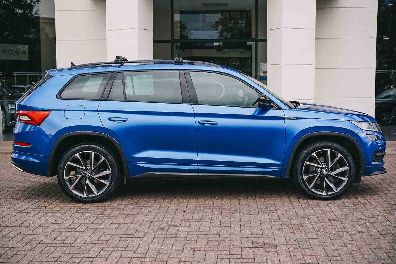 SKODA Kodiaq 2.0TDI (150ps) 4X4 Sportline (7 Seats) DSG (Heated Steering Wheel)