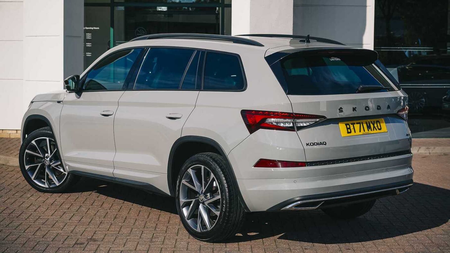 SKODA Kodiaq 2.0TDI (200ps) 4X4 Sportline (7 Seats) DSG (Canton Sound, Virtual Cockpit)