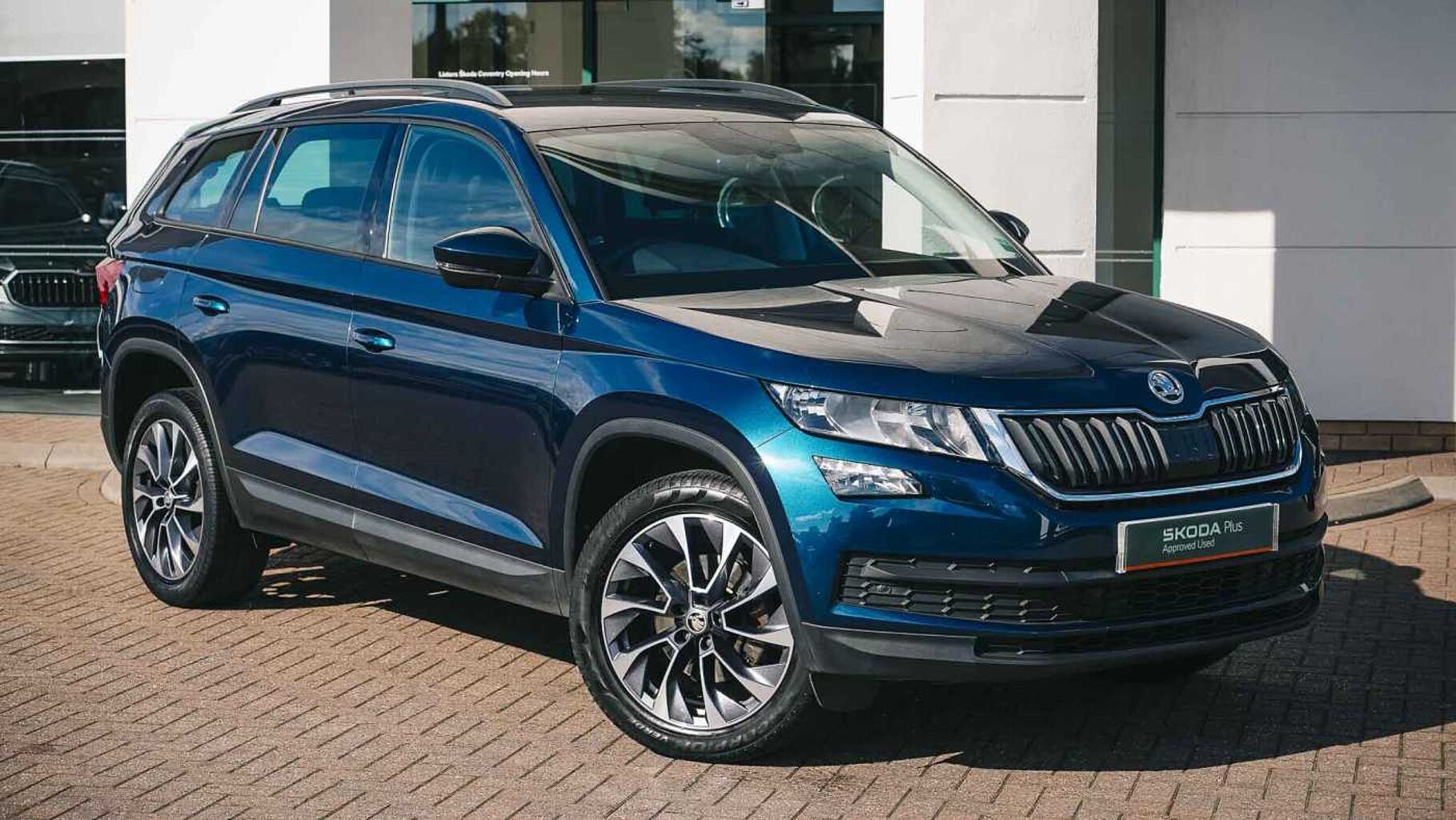 SKODA Kodiaq 2.0TDI (150ps) SE Drive (7 seats) DSG (Crew Protection Assist)