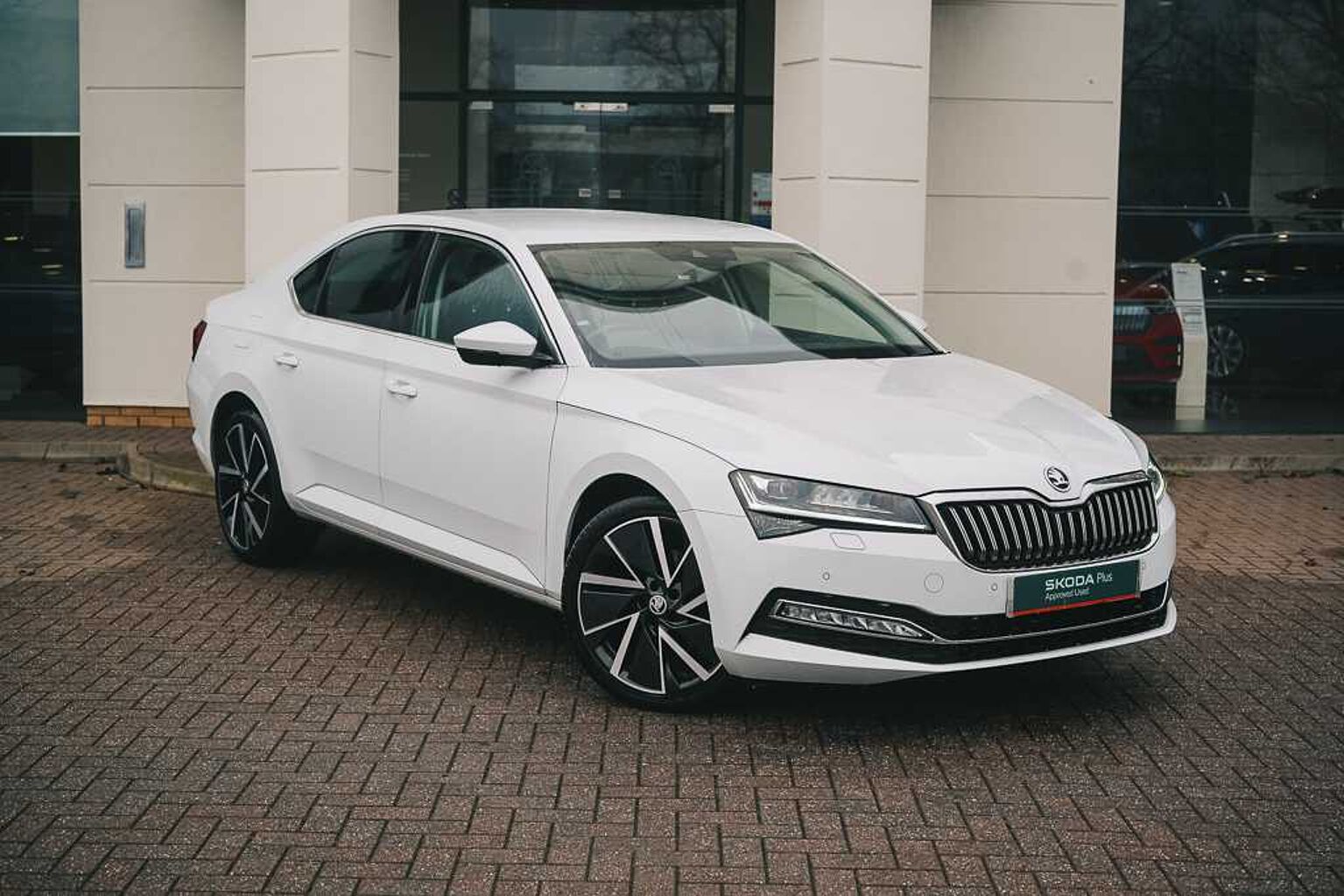 SKODA Superb 1.5 TSI (150ps) SE L ACT 5Dr Hatchback